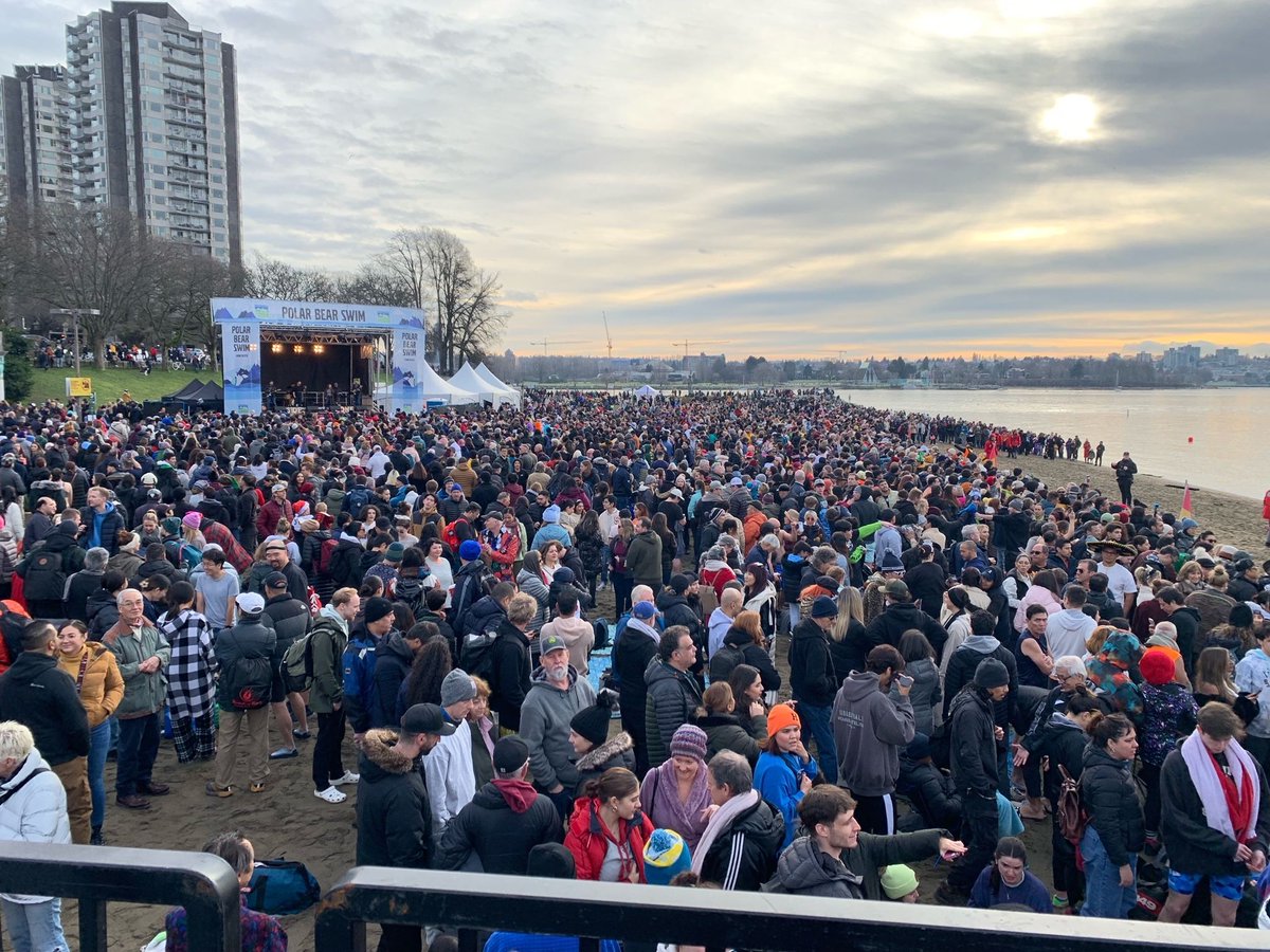 Thank you to Brandlive Group for letting us once again support their team at the annual Vancouver Polar Bear Swim. We provided full production including our SL-100 mobile stage (link here: buff.ly/4aGl3jG ) and d&amp;b V-series PA. The weather behaved &amp; the crowd was amazing.