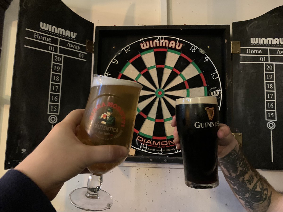 themasonsnw10's tweet photo. DARTS FINAL!!🎯

Join us tonight for history in the making darts final and 50p wings!! What a combo🤩🤩

Get in there Luke!!

#darts #lukehumphries #wings #fun #bar #pub #food #london #worldsdartschampionship https://t.co/fGrKvNi3XR