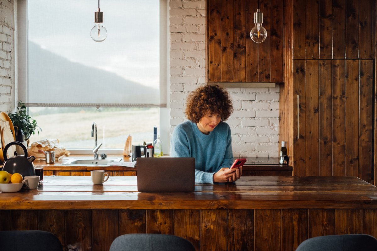 Want to know what full-fibre broadband could mean for you and your home? Check out our blog which outlines the difference full-fibre broadband can make to your life. lothianbroadband.com/blog/full-fibr…