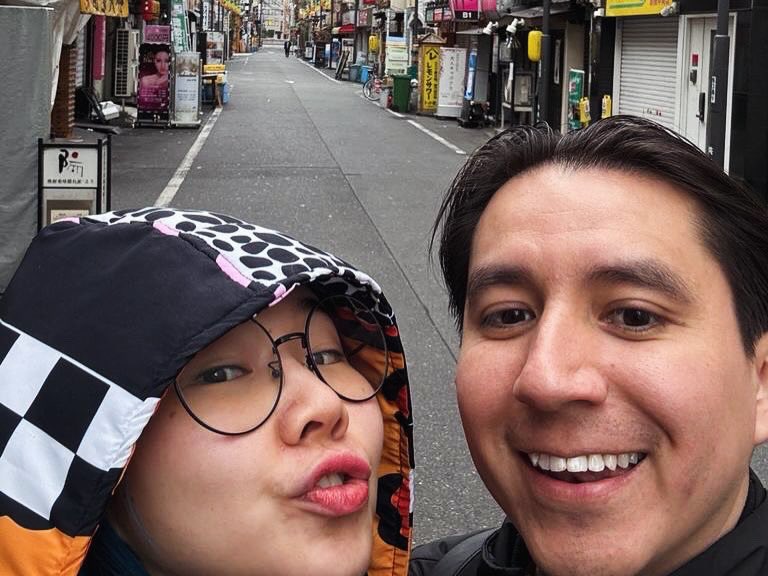 YoitabiTravel's tweet photo. Estos días viajan con nosotros los genios @chinguamiga_ y @rod_vasquezl 😎🇯🇵🤩

¡Muchas gracias por la confianza! 🙏🙇🏽‍♂️

#Japon #Japan #Tokyo #FunTraveling https://t.co/Au4JXvUBZL
