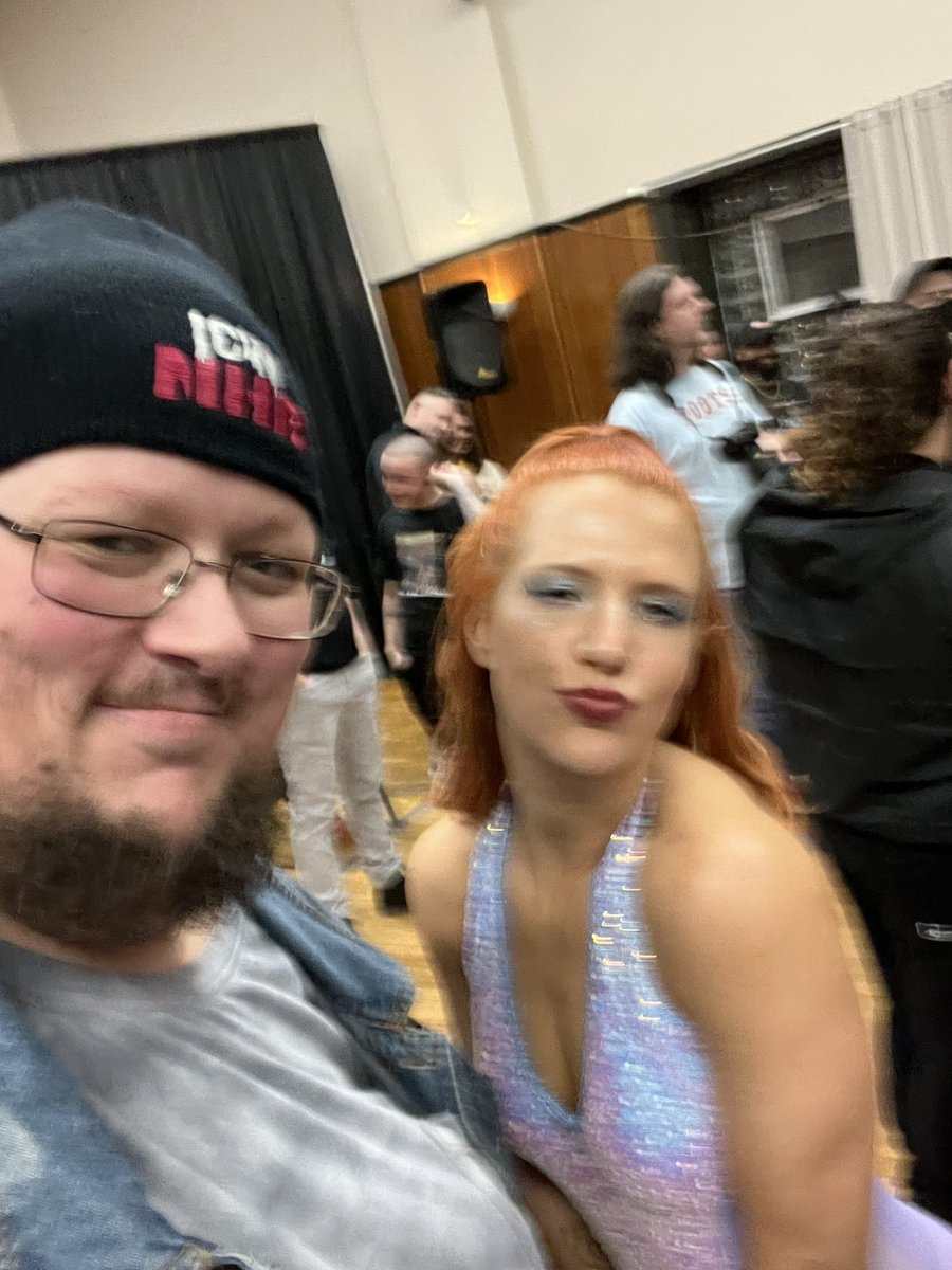 rwilliams1283's tweet photo. In January we went to @beyondwrestling #miightsnow it was so cool seeing @Mei_gtmv and @baliyanxakki live and meeting so many favorites https://t.co/ArvGqL5AdN