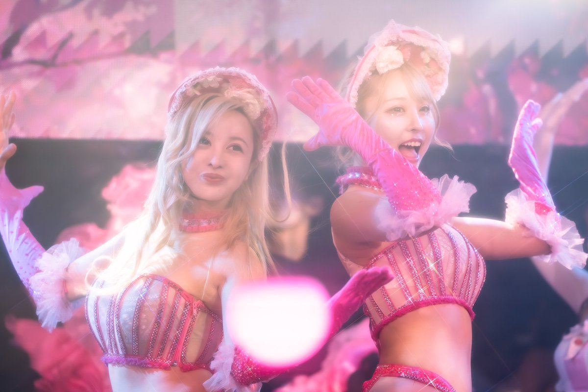 B_Kagamin's tweet photo. #バーレスク東京
#エンタメ活動を止めない
#ソファニー
#soffany
@sora_burlesque
@burlesque_T
2023.12.31 https://t.co/3kUeFuSf77