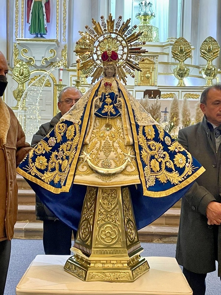 jssttco's tweet photo. Procesión Santísima Virgen del Buen Suceso, Santiago Tianguistenco México; 02.ENE.2024 🙏🙏 https://t.co/eWh56Py8P6
