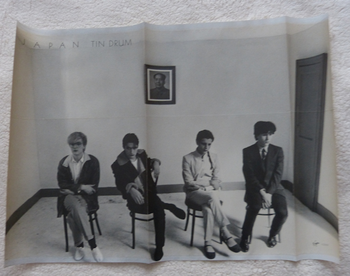 RichardTaggerty's tweet photo. I have found my JAPAN Tin Drum album poster! Finally discovered it in the loft. Carefully rolled with another Japan poster and my Bowie poster, both to follow...
#JAPAN #TinDrum #1980s https://t.co/VYB8McaCGZ
