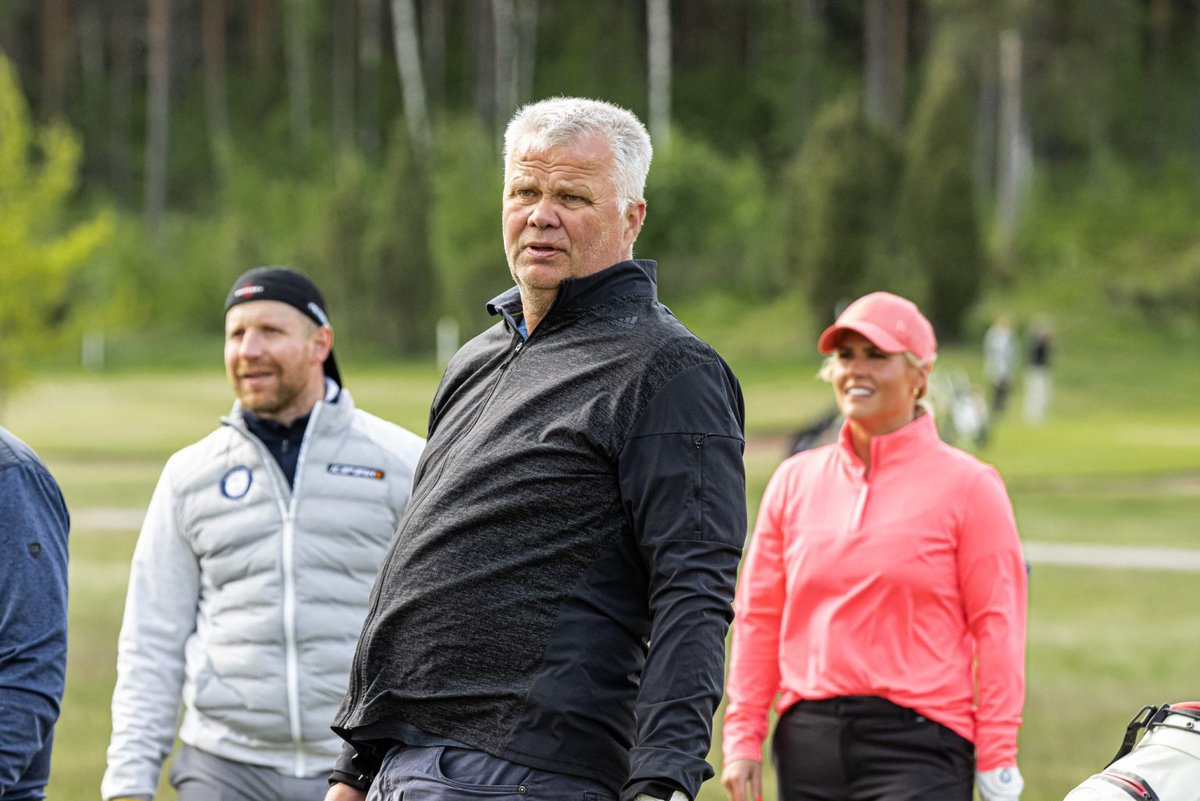 30.5.2024 järjestetään jälleen Elämän Pelikirja Golf (Kultaranta). Viime vuoden tapahtuma onnistui erinomaisesti. Nyt emme todellakaan ole tyytymässä vähempään. Lämpimästi tervetuloa! Tuotoista tuetaan tällä kertaa VG-62:n ja <a href="/KaarinanPojat/">Kaarinan Pojat</a> junnuja. ⛳️

➡️elamanpelikirja.fi/elaman-pelikir…