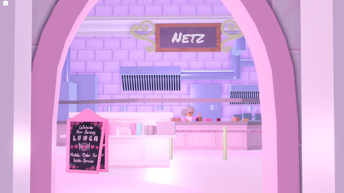 fviryashley's tweet photo. Cafeteria sneak peek 🫣 🤭#royalehigh #royalehighcampus3 #glitterfrost https://t.co/8T8TlQIDMY