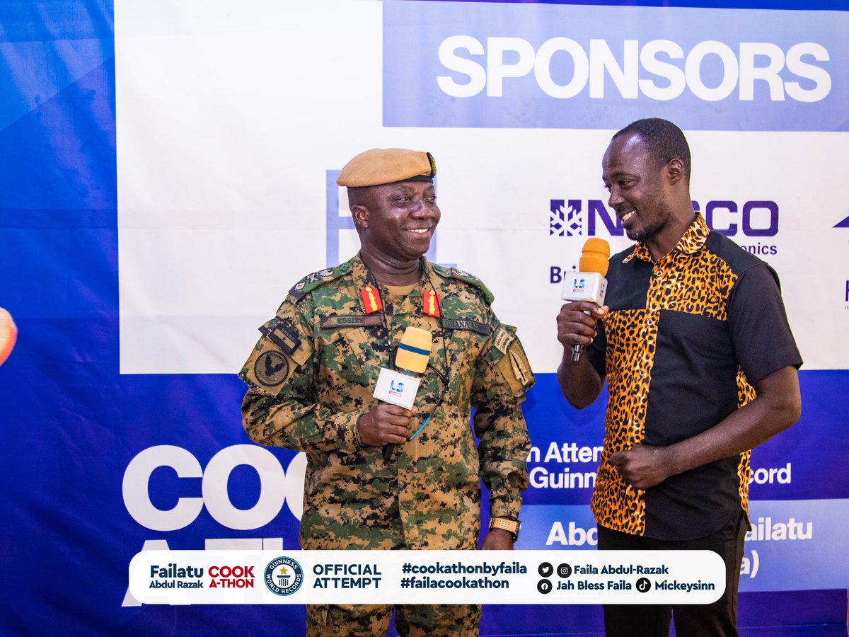 FailaAbdulRazak's tweet image. Grateful for the strong support from the General Officer Commanding for Northern Command and the Commanding Officer for 69 Elite Airborne Force, along with their dedicated team! Your presence adds an extra layer of strength to the CookAThon.

#FAILACOOKATHON 
#cookathonbyfaila