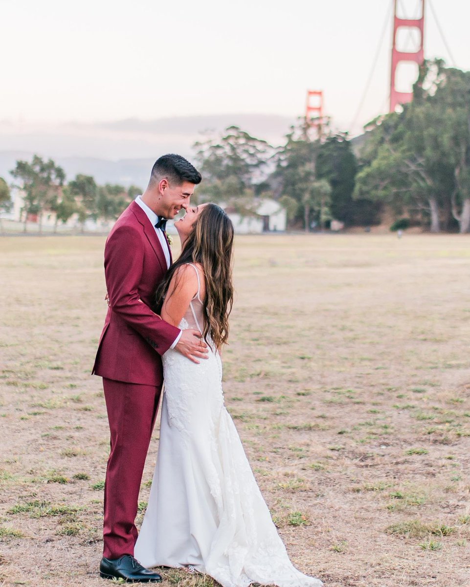 A lovely backdrop for a lovely couple. Say "I do" to a Cavallo Point wedding.

📸: Instagram/theryanchew
