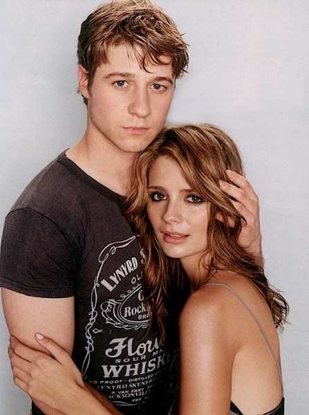 mischa barton and ben mackenzie for entertainment weekly (2003)