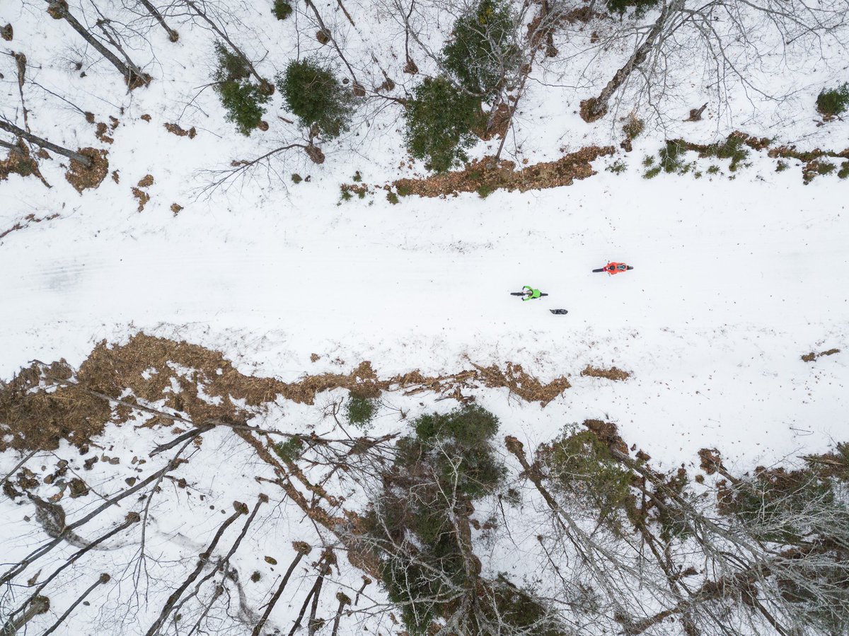 Let's hit the trails this January 🚲 

#ComeWander #OntariosHighlands #January #NewYear #Trails #HitTheTrails #OttawaValley #RenfrewCounty #NaturallyLA #WildlyAuthentic #InFrontenac #LanarkCounty #MyHaliburtonHighlands