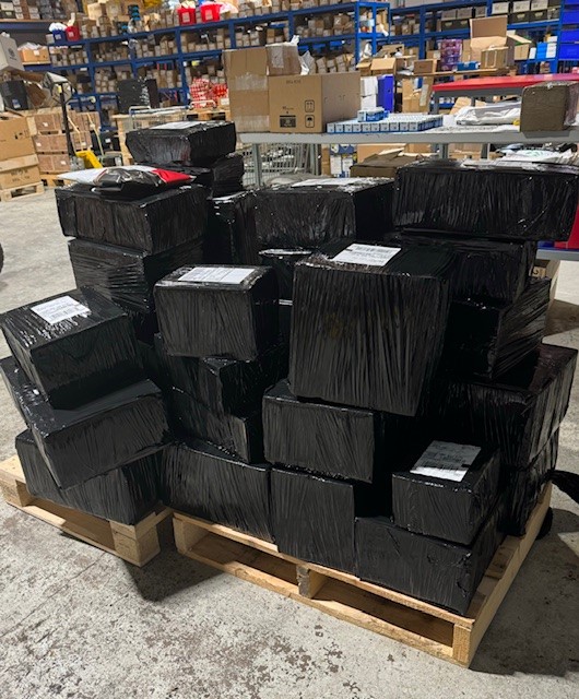 R&M Bearings Int (@rmbearings) on Twitter photo Strong start to the new year for our Trade division. 39 parcels leaving us tonight, all for next day delivery within the UK. 📦📯😮💨
Get in touch today to check our stocks out. FAG & Timken stock holdings as stong as ever 💪
📩sales@rmbearings.co.uk
☎️ 01382 455400 Strong start to the new year for our Trade division. 39 parcels leaving us tonight, all for next day delivery within the UK. 📦📯😮💨
Get in touch today to check our stocks out. FAG & Timken stock holdings as stong as ever 💪
📩sales@rmbearings.co.uk
☎️ 01382 455400