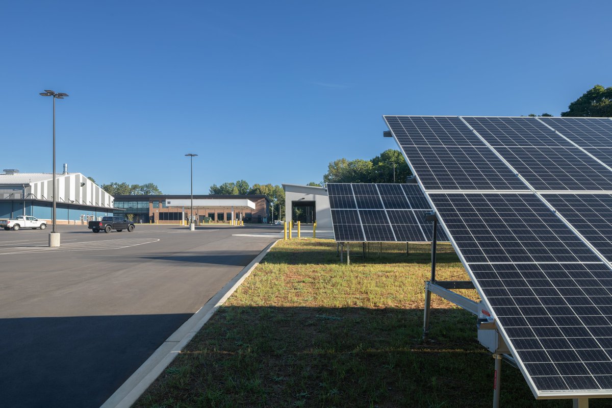 rmfengineering's tweet image. @CLTgov's One Water Facility has opened its doors to bring hundreds of water professionals together to serve the community! #RMF served as the #commissioning agent. Congratulations to everyone involved in this impactful project!  

@CLTWater, @rodgersbuilders 

#rmfengineering