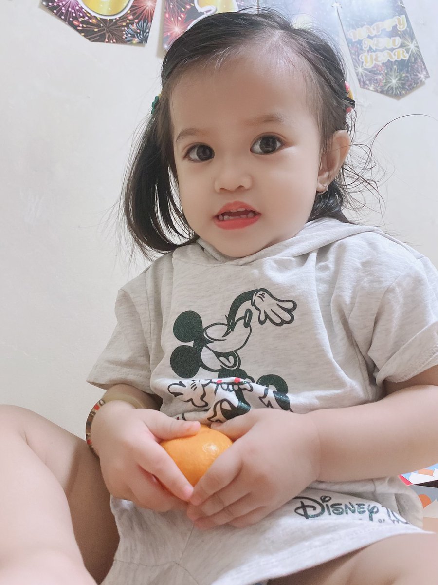 abydlrsr's tweet photo. Happy New Year Everyone 💛💚

#latepost #beenbusy #2024NewYear https://t.co/50Co1QGWTm