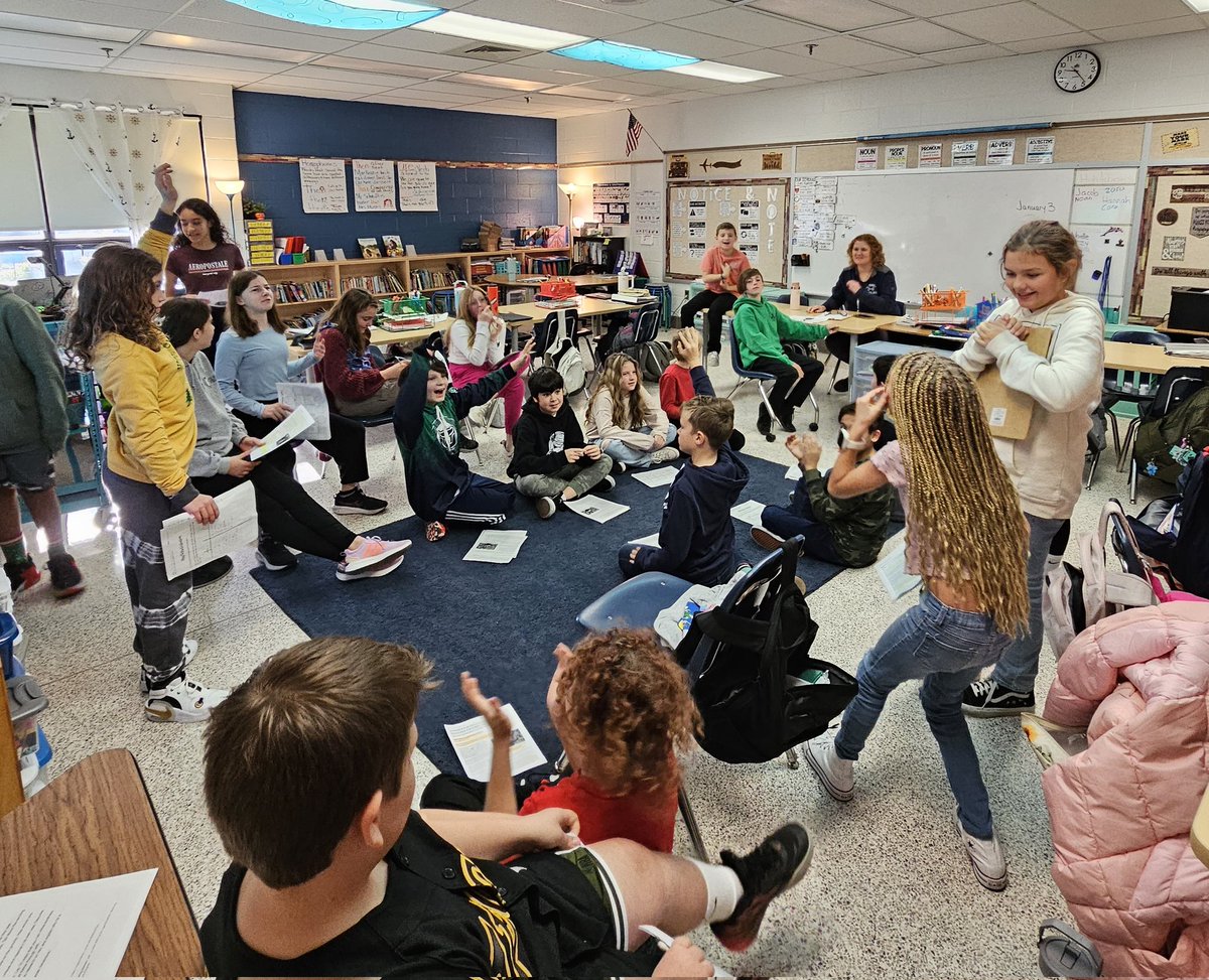 Cynthia Housianitis tweet media