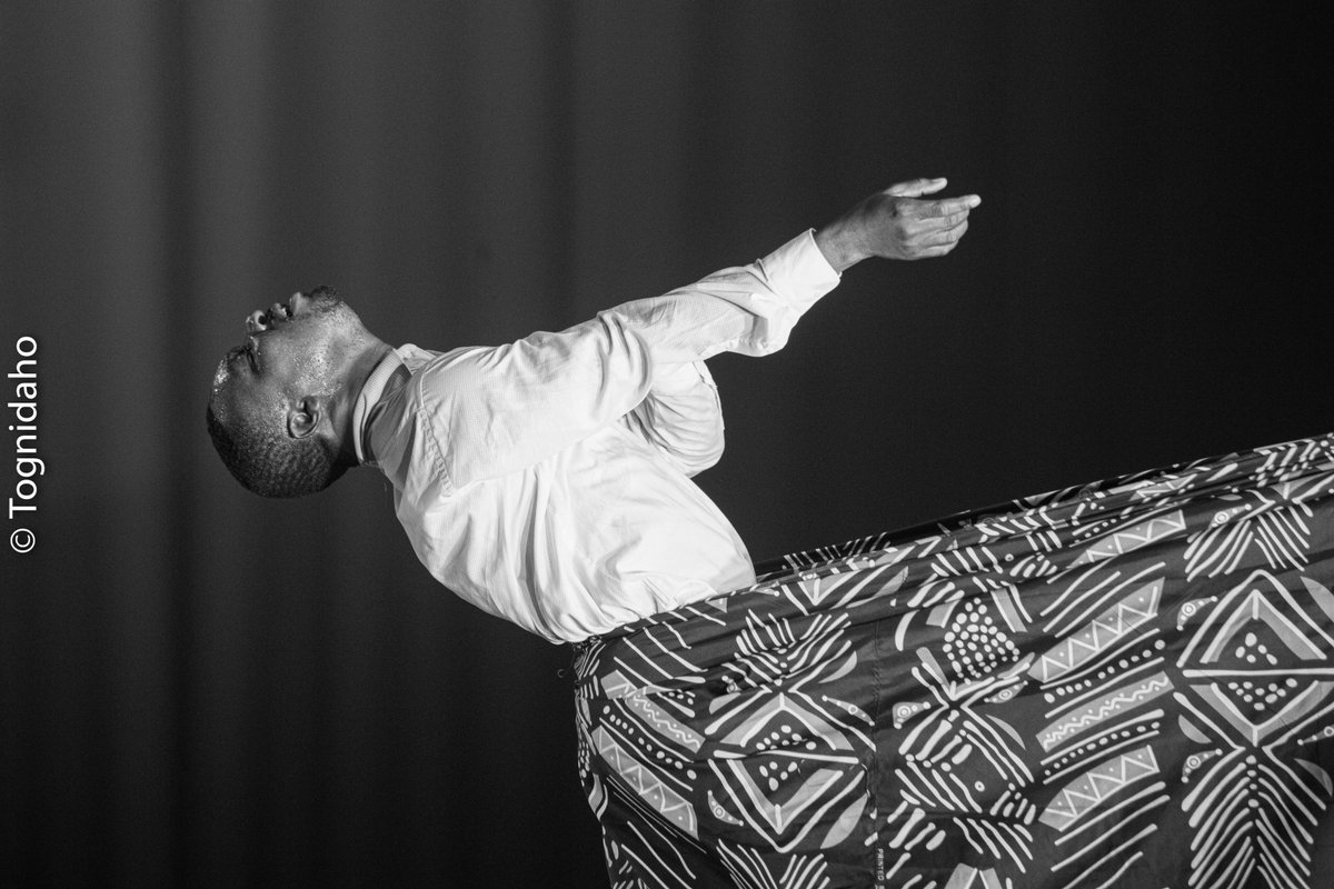 Spectacle: Un inconnu enfoui en moi
Cie: Richard Adossou
Dernière représentation: 28/12/2023 - Cotonou
Crédit Photo: Tognidaho
#tognidaho #NAAC #danse #dansecontemporaine