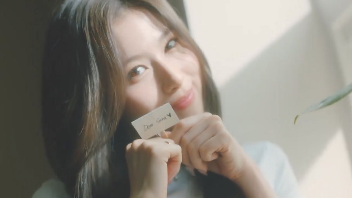 SANABESTGlRL's tweet photo. dear. sana ♡ https://t.co/bGNMZKc2uA