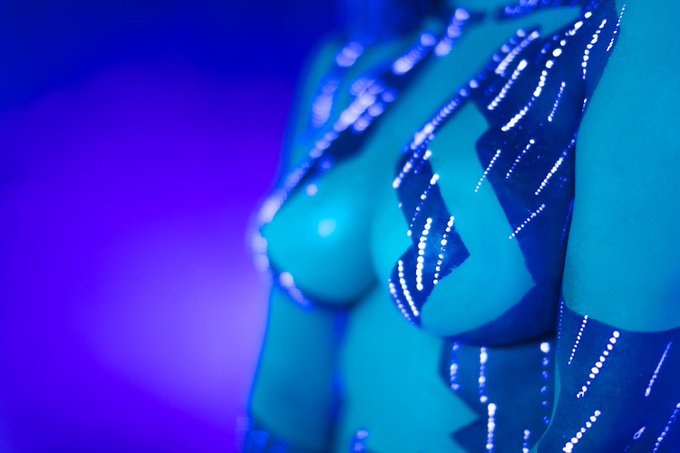 C is for Cortana!   Posted my full thoughts on this shoot over on Instagram!   Photos by @elliswes  Video<a href="/tag/cosplatoz"class="tags"><span>#cosplatoz</span></a>