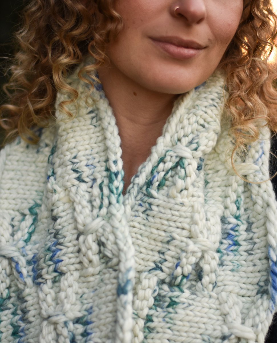 Universal Yarn tweet media