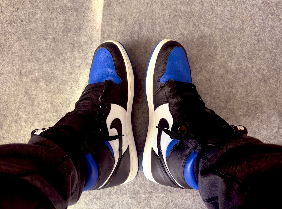 the00Beard's tweet photo. #kotd #jordan1 #Js #royaltoe
#nike #fyp #sneakers #sneakerhead #jordan1highog https://t.co/7ci5a6aMC6