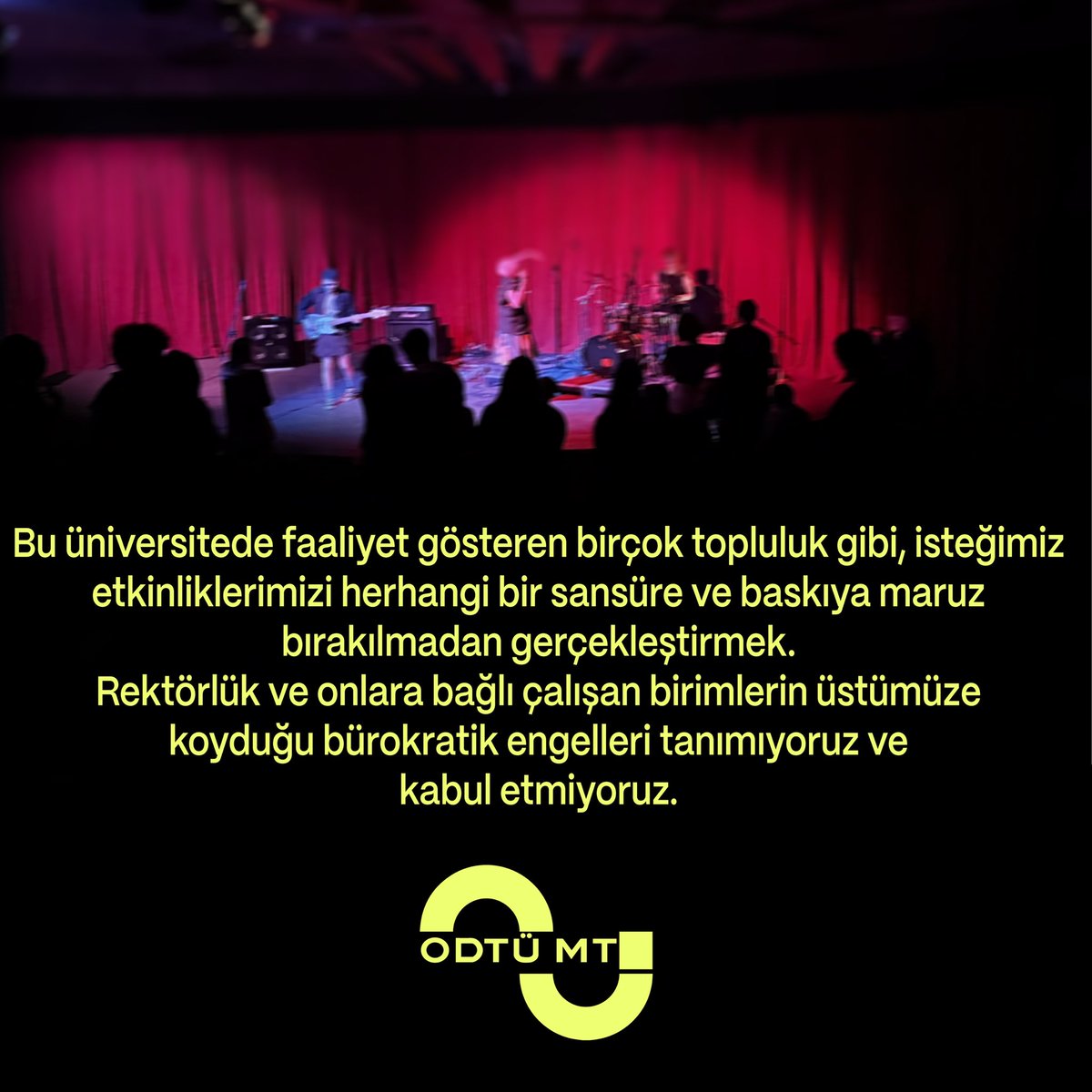 Bu sene gerçekleştiremediğimiz Kış Sahnesi etkinliğimizle ilgili açıklamamızdır.

Fotoğraflar geçen sene sadece bir gününü Mimarlık Amfisinde gerçekleştirebildiğimiz Kış Sahnesi'nden.