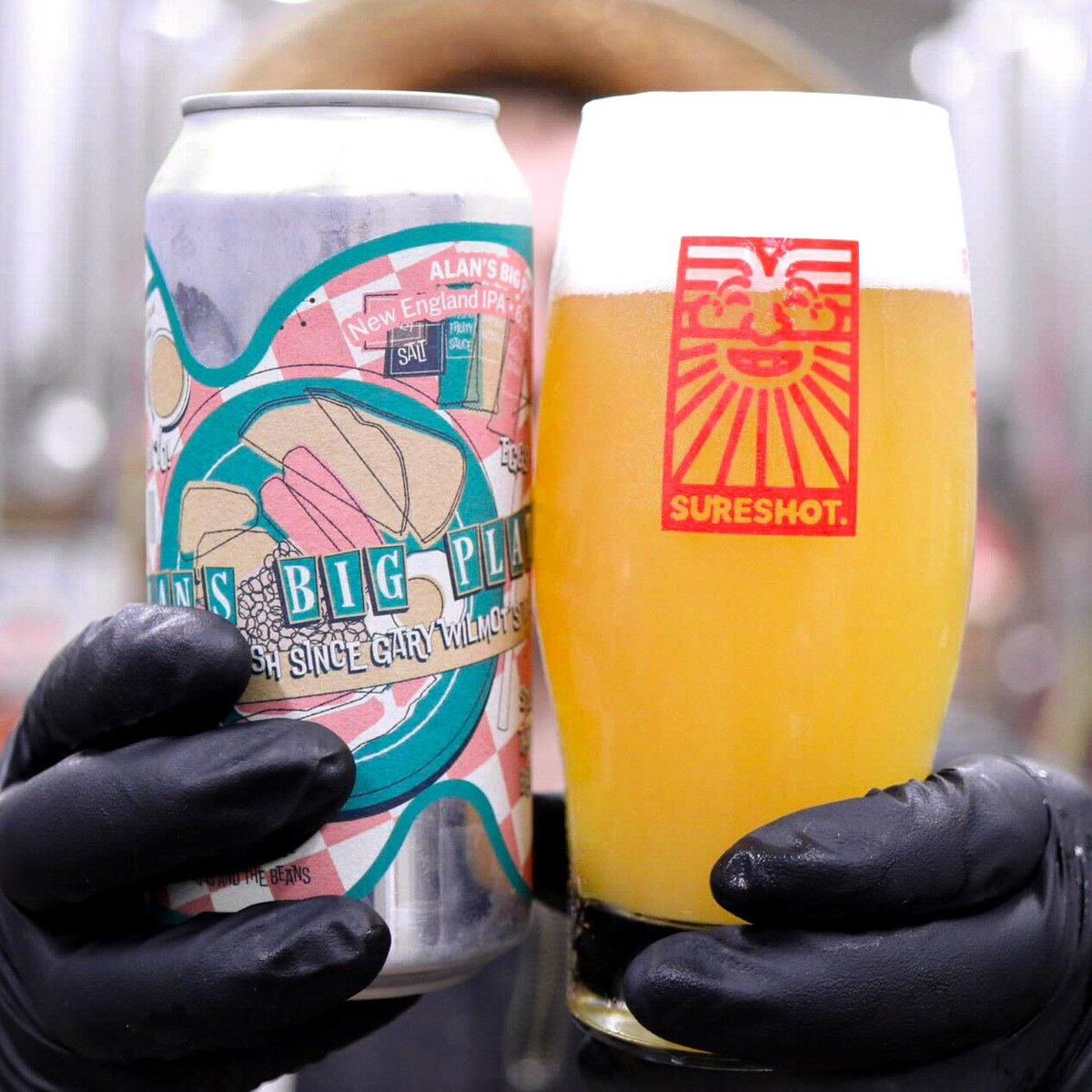 sureshotbrew's tweet photo. We're back! But like a stay at the Linton Travel Tavern we never truly left.

1st beer of the year? Alan's Big Plate. 🍽️ A single hop Vic Secret NEIPA, mashing pine and pineapple  for back of the net stuff.

Out now online and available throughout Norwich &amp; greater Norfolk. 🚜 https://t.co/3La2J0b3Z8