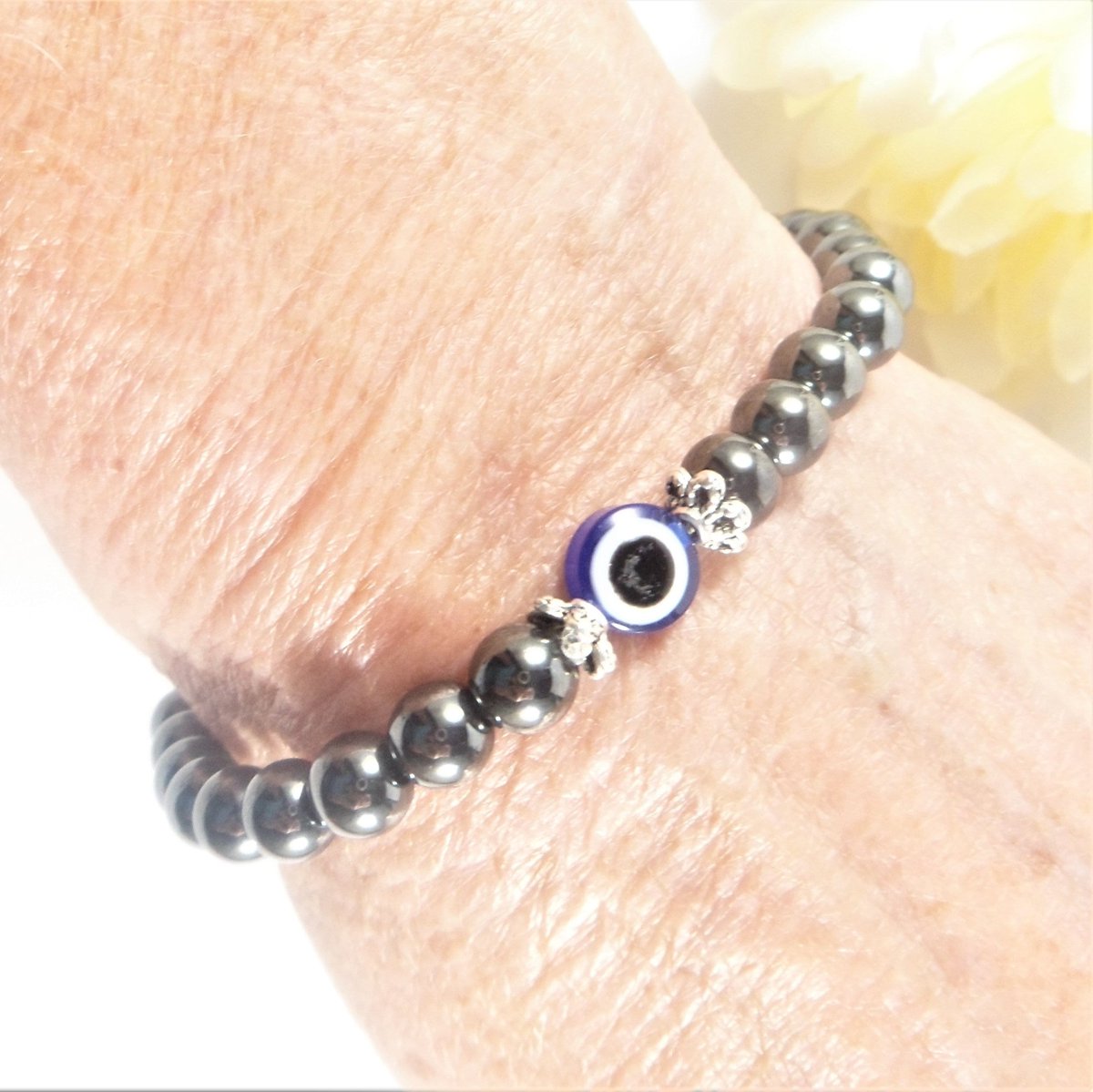 Evil Eye Bracelet, Hematite Bracelet, Protection Bracelet, Black Bead Bracelet, Evil Eye Jewelry, Unisex Grounding Protection Jewelry tuppu.net/15fb7a17 #NewMexico #SantaFe #EtsyShop #EtsySeller #HematiteJewelry