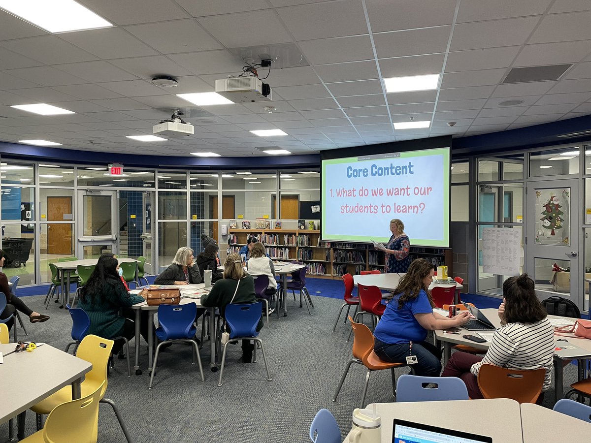 Sometimes it’s the simple things that make the biggest impact. Began the day with a mean rock, paper, scissors challenge and a cereal bar, and ended the day by making sure we know exactly what concepts we need our students to learn so we can plan accordingly @niclew12 @NEISD