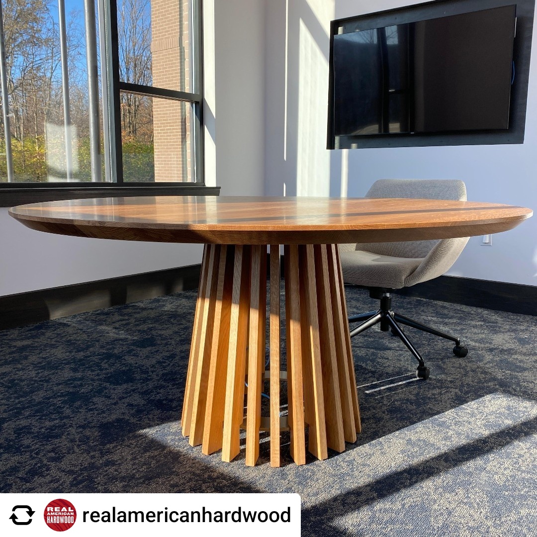 AmericanHardwds's tweet photo. #RealAmericanHardwood furniture is a work of art.
Table and photos by @mantrainspiredfurniture
#mantrainspiredfurniture #AmericanHardwoods #wood #table #conferencetable #office #officefurniture #furniture #furnituredesign #tabledesign #design #interiordesign #officedesign https://t.co/WjhlglVmuG