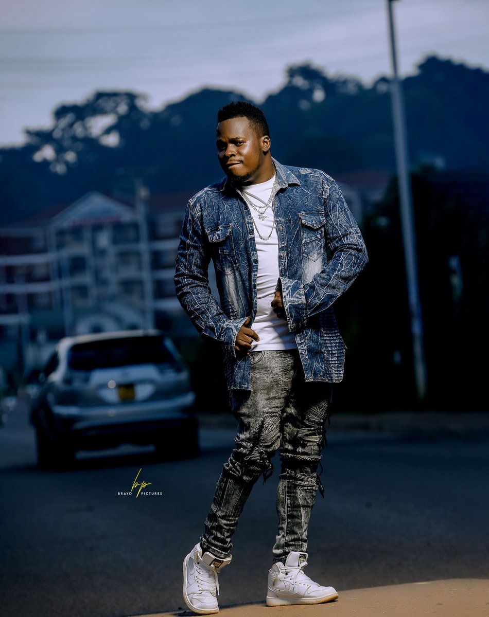 BrayoPictures's tweet photo. ++ Another year older, another year wiser. Here's to embracing the journey of self-discovery. Happy birthday to me!"
#omusabuzi https://t.co/XhypKy5wfm