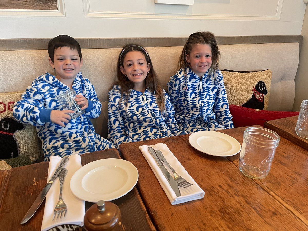 jcreiter's tweet photo. @PrincessCruises we are loving our matching pajamas - even off the ship! https://t.co/e9hi0UqmNm