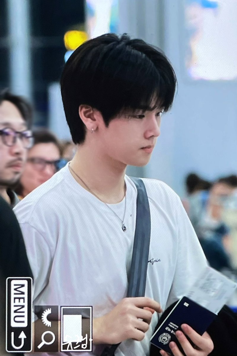 he's been looking extra good lately HOW