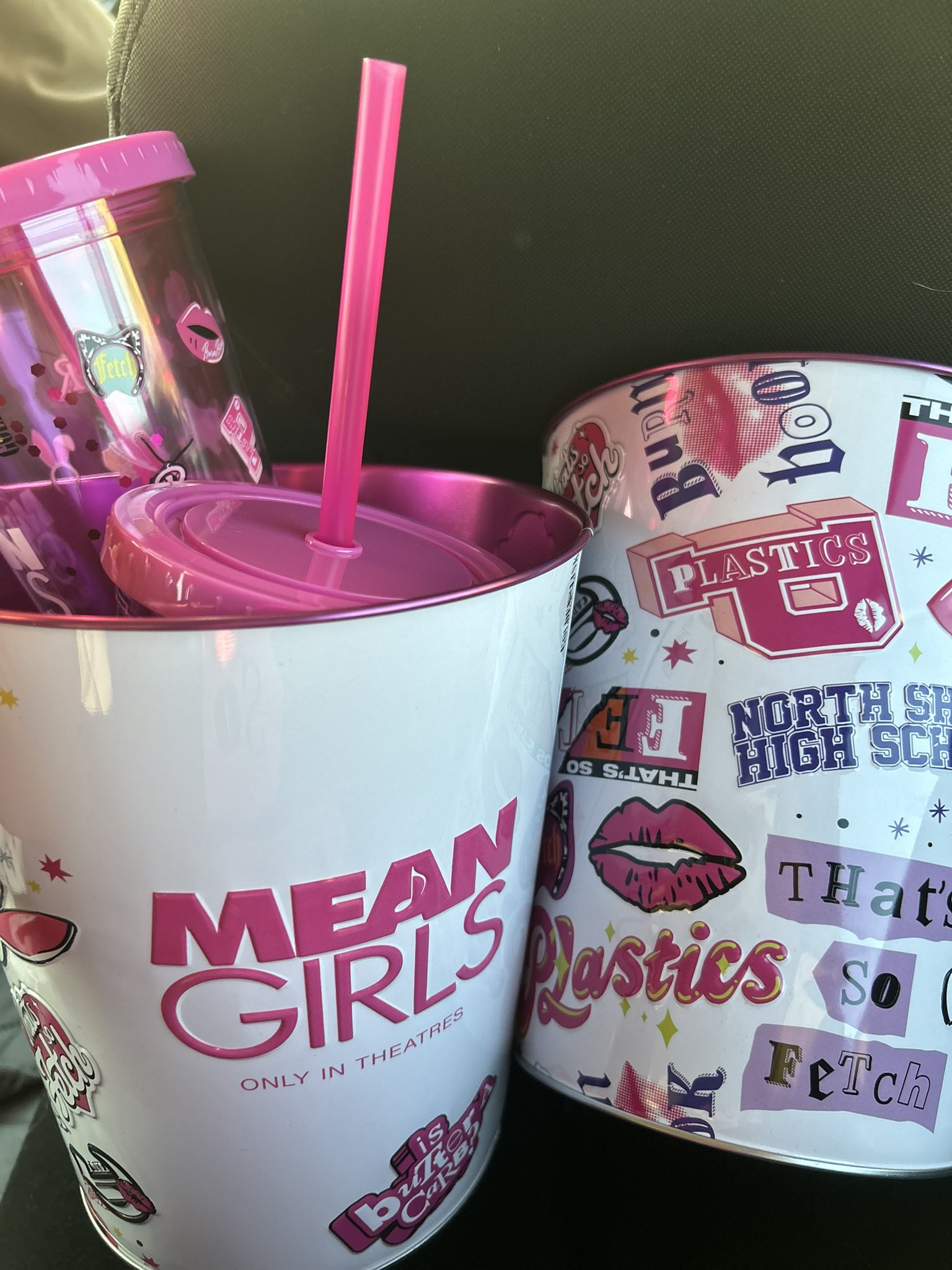 Kate 🎀pinkfilms2🎀 on X: On Wednesdays we RUN to Cinemark to buy mean  girls popcorn buckets and cups 🤭🖤💗  / X