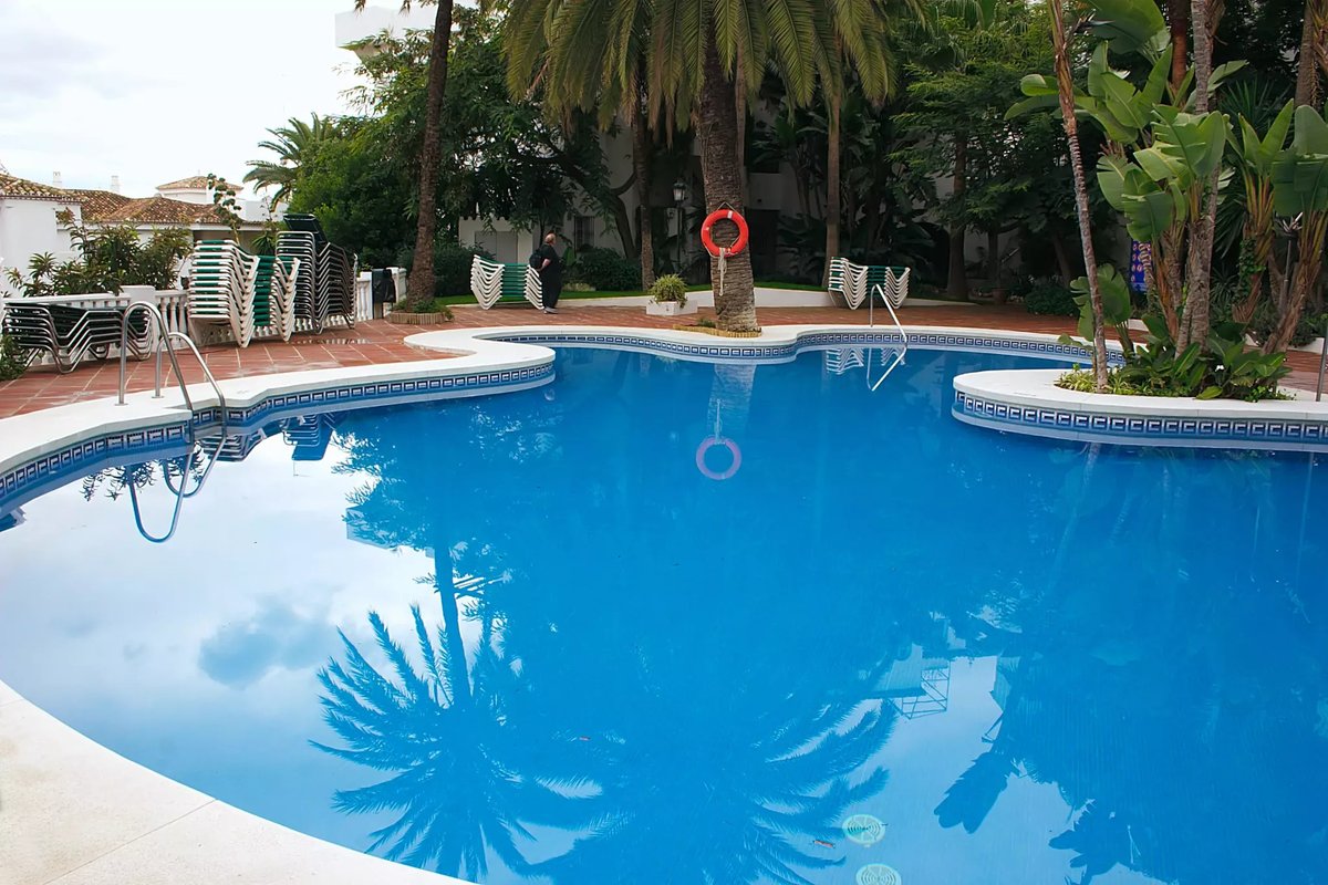 Evolveinspect's tweet image. When buying or selling a home with a pool, verify it’s safe &amp;amp; in working order with a pool inspection from Evolve Property Inspections. Visit us online or give us a call to schedule now! bit.ly/3NSHszo