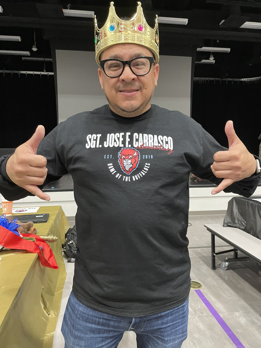 A huge congrats to our new Carrasco TOY, Mr Tellez! <a href="/SalTellez/">STéllez_JCE</a> #TeamSISD #JCE #BuffVengersAssemble