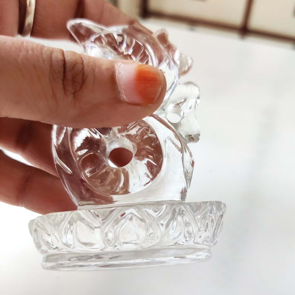 AgarwalAnushth's tweet photo. Natural Crystal Quartz Om Statue figurine Unique Gift religious Sculptures
Length : 3.25" /Width : 2 " / Weight : 109 gram
https://t.co/GkwXL2Ja4g
#crystalquartz #quartzshivfamily #quartzShivji #quartzparvati #quartzganesha #quartznandi #quartzfigurine #handmadegifts #GodStatues https://t.co/3veytE80NZ