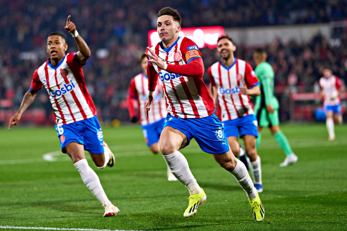 2': Girona 1-0 Atl. Madrid
14': Girona 1-1 Atl. Madrid
26': Girona 2-1 Atl. Madrid
39': Girona 3-1 Atl. Madrid
44': Girona 3-2 Atl. Madrid
54': Girona 3-3 Atl. Madrid
90+1': Girona 4-3 Atl. Madrid

QUE JOGO.