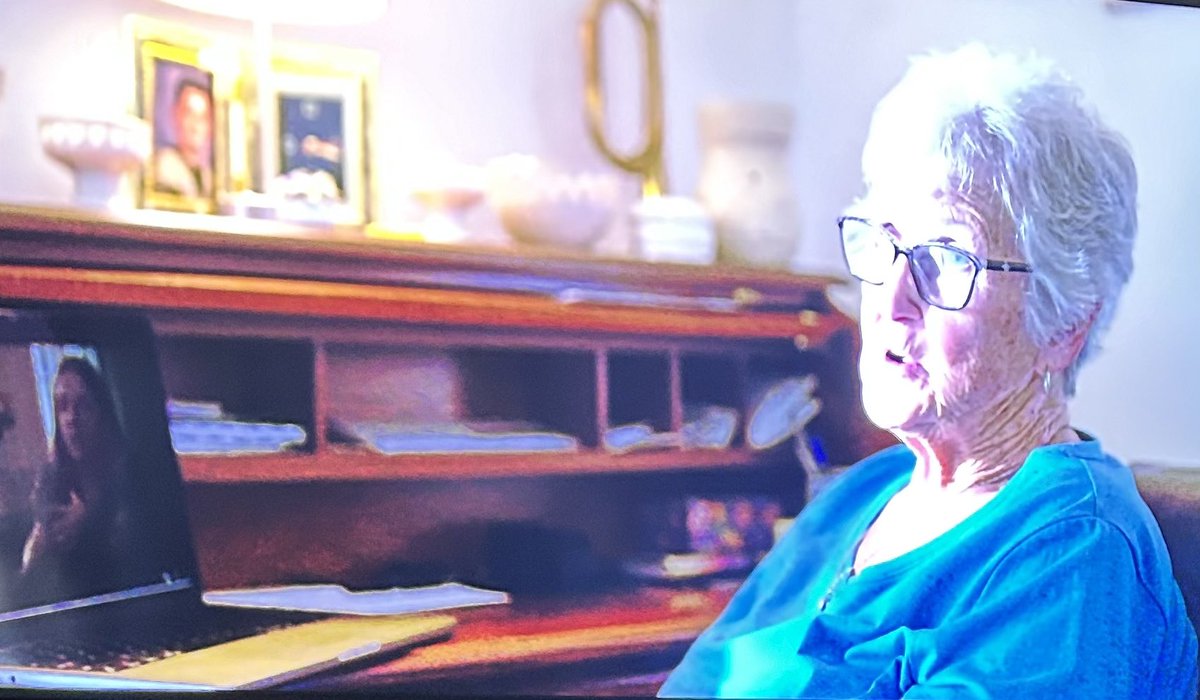 And then there’s this old bat. I hope after watching this she thinks first before speaking. 🙄#NataliaSpeaks