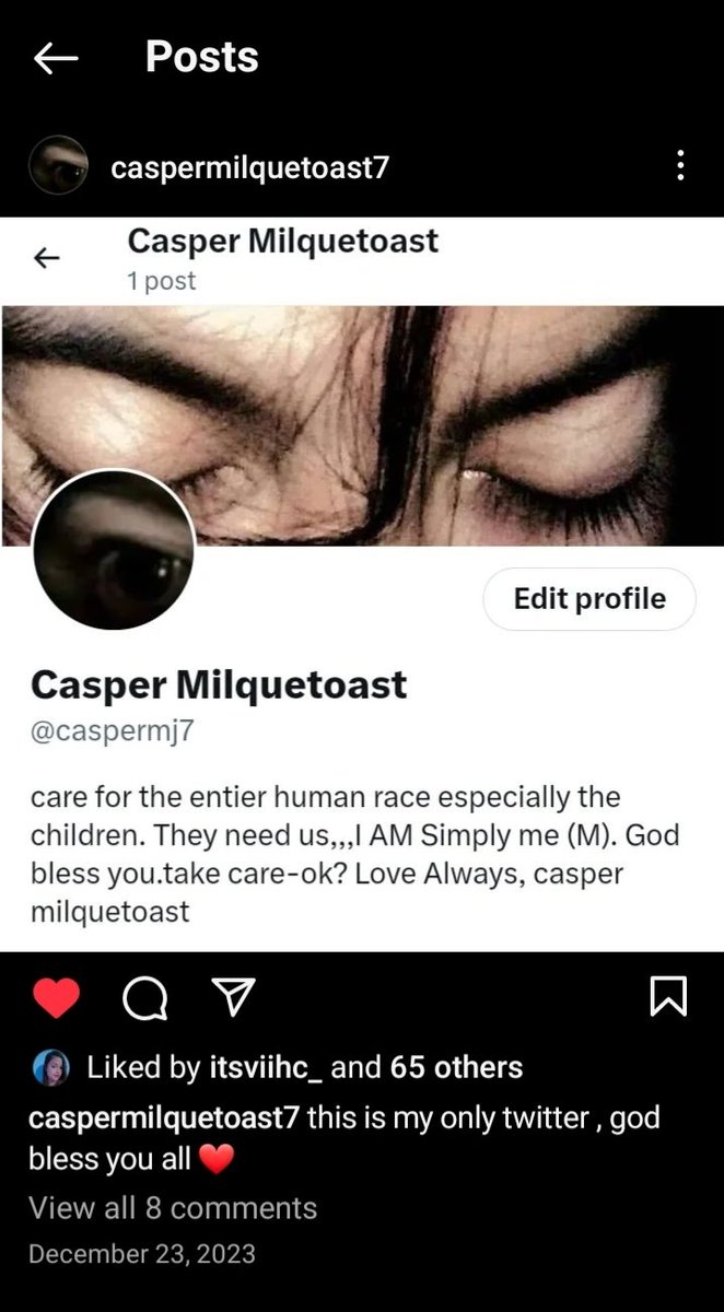 BlushJasmine's tweet photo. #MjFam Do you think this could be Michael's account? 🤔 He is on Instagram too ,and he gave his his only Twitter account... What do you think ? 🤔 #MichaelJackson #mjalive https://t.co/3p6hCIVhBj