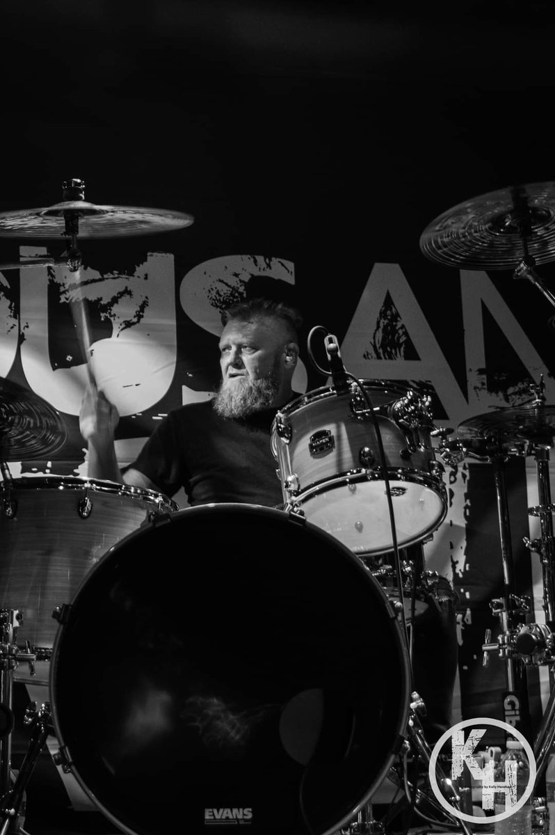 Hitting the studiong this week! Going to be amazing, we hope that you are ready for some new music. Stay ready!

#NewMusic #rocknroll #metal #Studio #NewRelease #letsgo