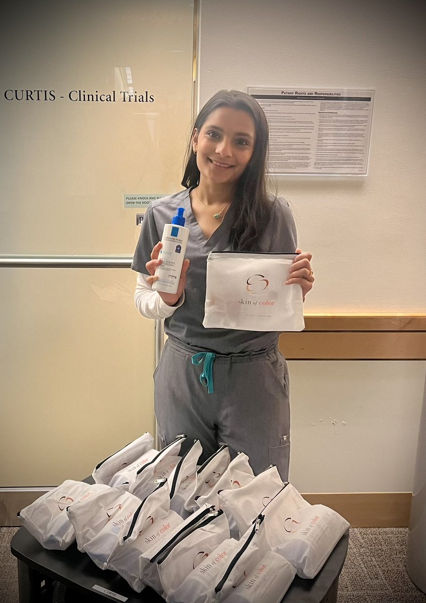 PayalPatelMD's tweet photo. Combatting this cold and dry weather with Skin of Color Society’s Best Winter Skin initiative #MyBestWinterSkin #SOCSMBWS #skinofcolorsociety https://t.co/3ao7sAGqNI