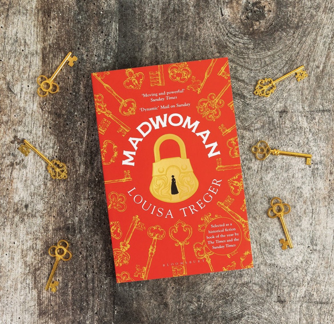 To cheer up the January blues, I have 2 signed, personalised copies of Madwoman to give away, &amp; I’m throwing in a box of chocolates too. Selected as a Book of the Year in the Times &amp; Sunday Times (2022)
Retweet &amp; follow to enter
#Giveaway #freebooks #books #booklovers #bookworm
