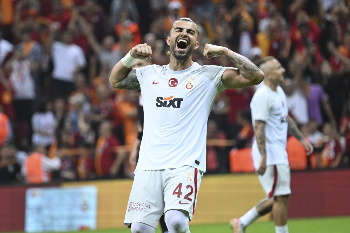 ⚡Galatasaray, Abdülkerim Bardakcı transferinin son taksitini (250 bin euro) Konyaspor'a ödedi. [🗞Nevzat Dindar / Milliyet]