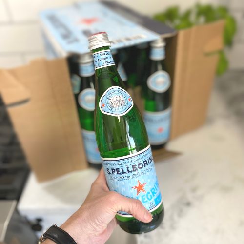 Distillata's tweet photo. 𝙎𝙖𝙫𝙚 20% 𝙤𝙣 𝙎𝙥𝙖𝙧𝙠𝙡𝙞𝙣𝙜 𝙒𝙖𝙩𝙚𝙧 💦 Ditch the booze; embrace the fizz ✨ 20% off all sparking water – just in time for dry January. 😊 Kick off the new year with bubbles worth celebrating! Grab your 20% discount👉https://t.co/UcfKUYdrm1

#distillata #DryJanuary https://t.co/Pa9SUD6REt