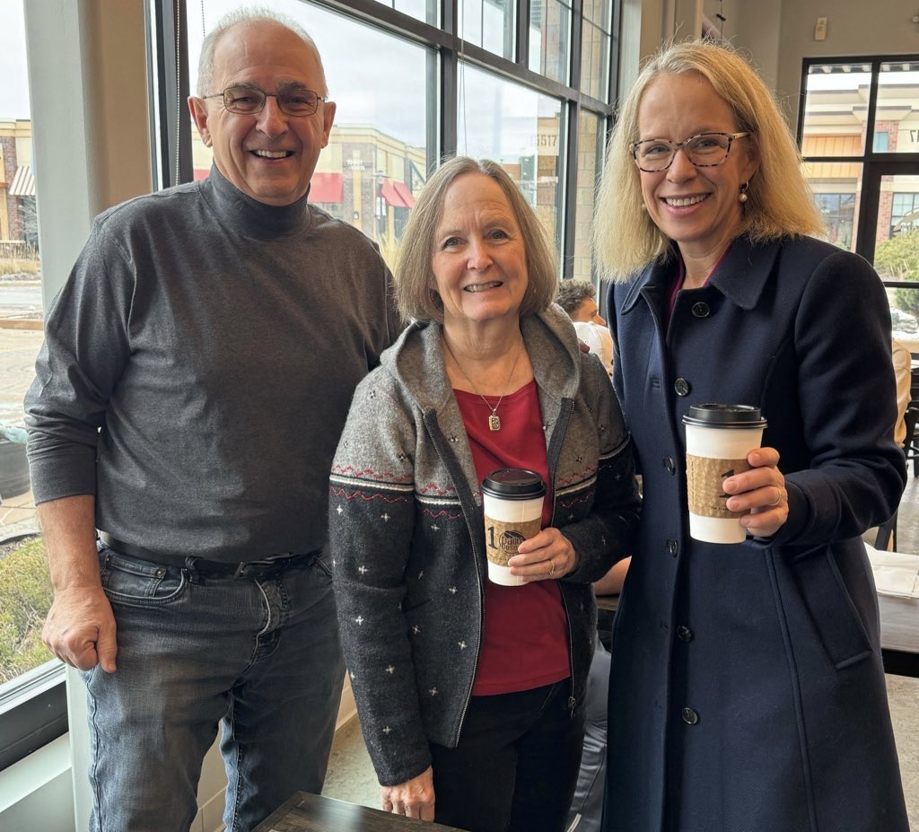 Morrison4MN's tweet image. Wonderful to meet David and Linda Hoden at The Daily Dose in Maple Grove! So grateful for their deep engagement in their community and the gift of their time today! 
#MapleGrove #CD3
