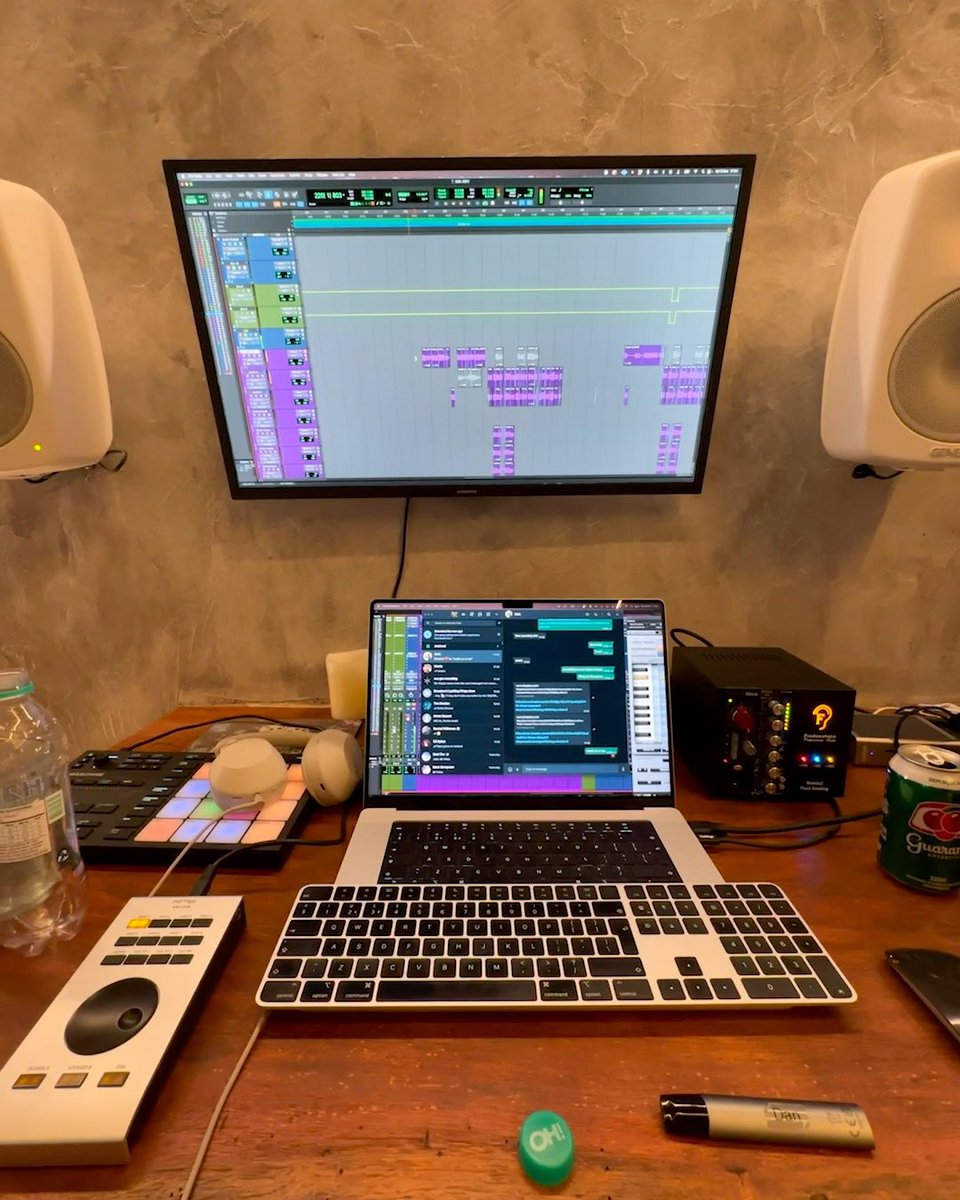 𝙆𝙤𝙤𝙡-𝘼𝙞𝙙
𝙅𝙖𝙣𝙪𝙖𝙧𝙮 5𝙩𝙝
𝙋𝙧𝙚-𝙨𝙖𝙫𝙚 bmth.co/Kool-AidTW 🍇🧃