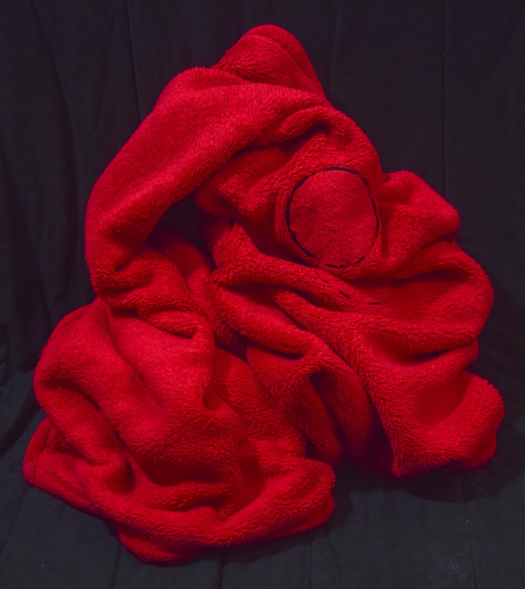 sambestock's tweet photo. This cooler weather has me all cuddled up in nice warm blankets. A good opportunity to practice folds ;)
#artreference #artref #drawingref #stockphotos https://t.co/0WVN32wkST