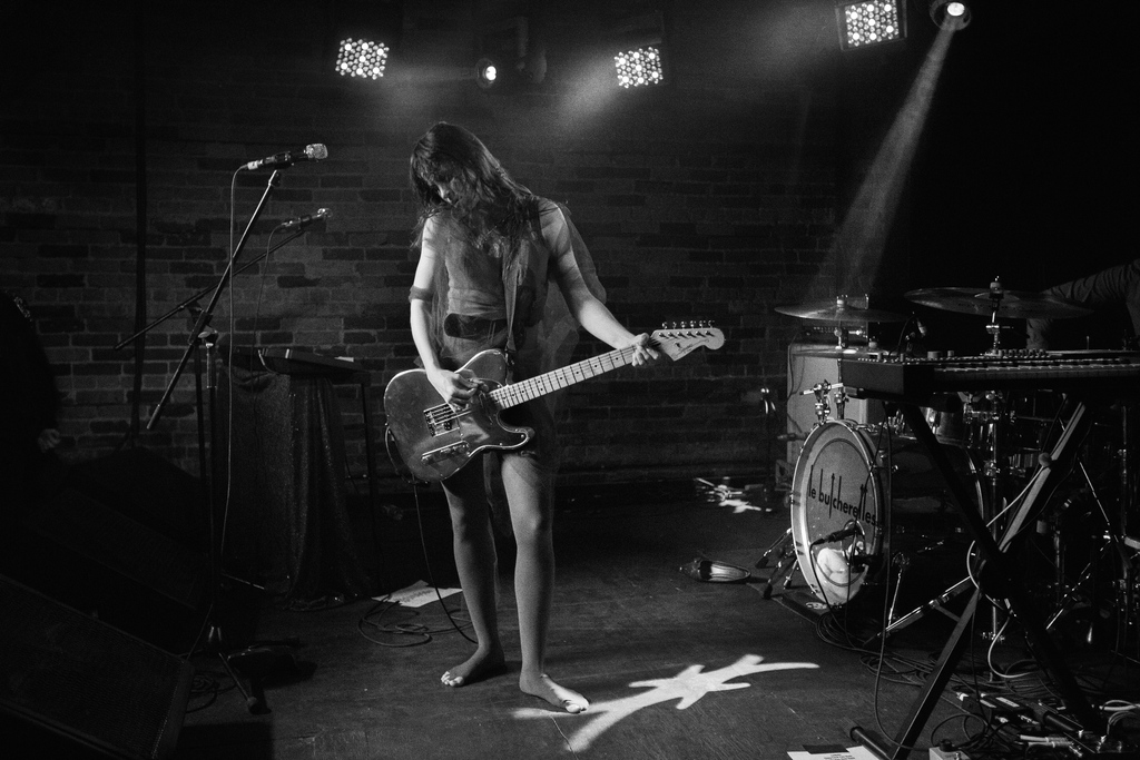 📸Artist Spotlight🌟

Meet <a href="/dustinrabin/">Dustin Rabin</a> 💫

Toronto-based visual storyteller📸For 30 years, he has documented music🎶 legends like Paul McCartney, Foo Fighters, and Nirvana. Invited by McCartney and trusted by Grohl since '95, Dustin's lens tells the story of rock. 

📌📌