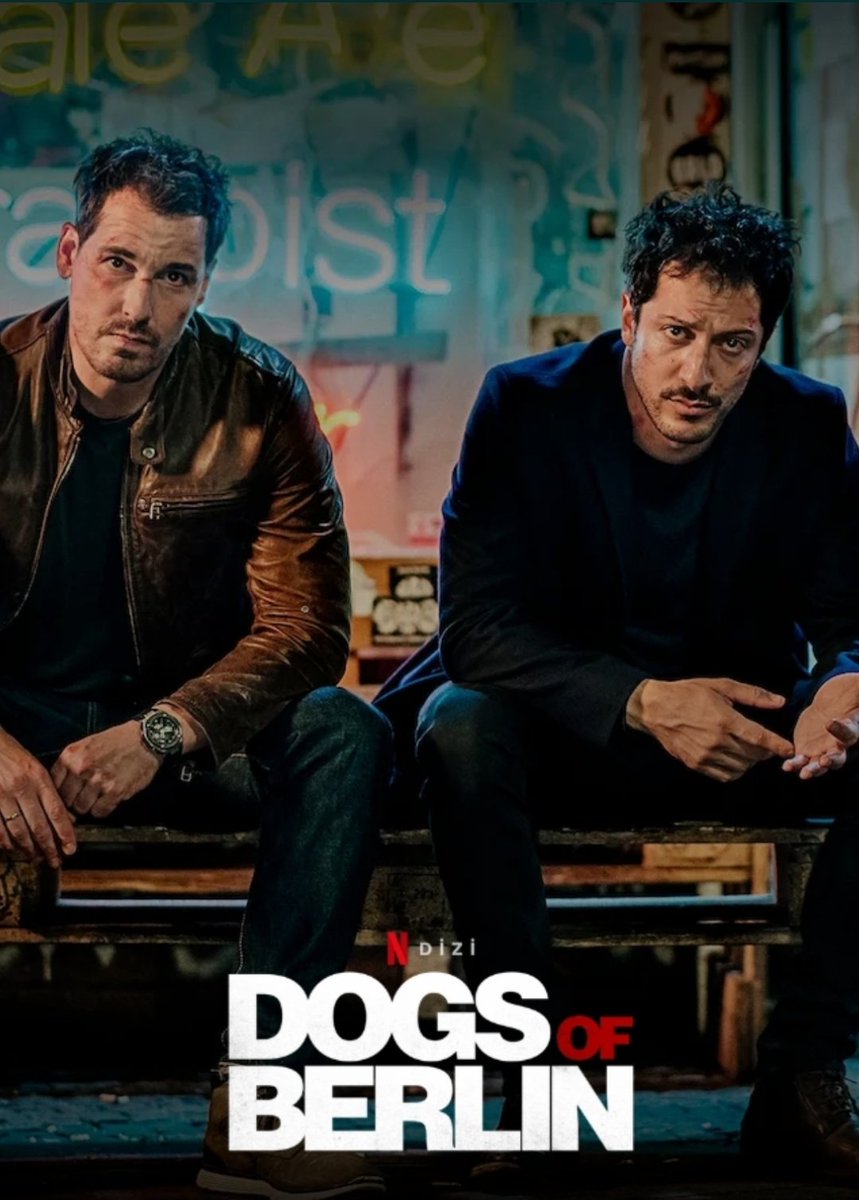 silenziosoo's tweet image. 10/10 nadir puan veririm öyle bir dizi 😉
Almanya'da konusu geçen şike, uyuşturucu, ırkçılık konu alan polisiye dizi 😉
#DogsofBerlin