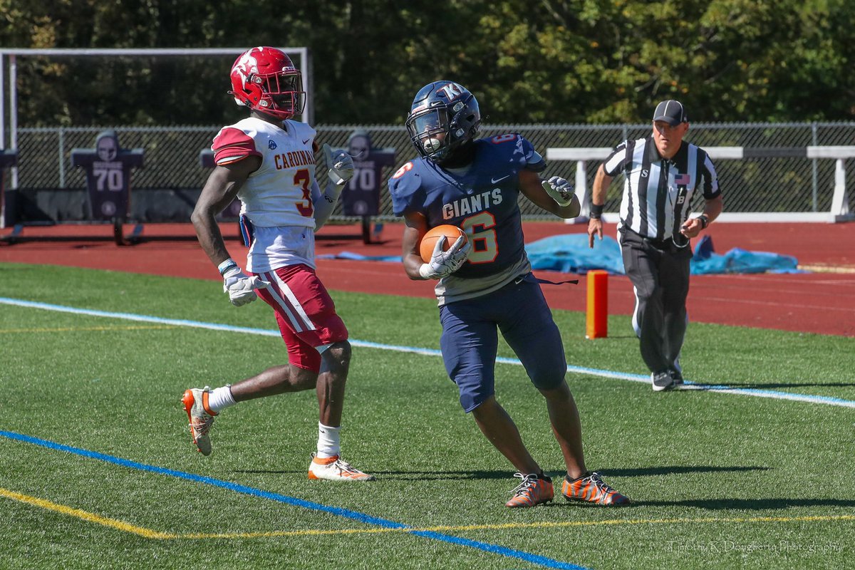 6Mmuhammad's tweet photo. If you want the opportunity to grow as a person and become a better man while also building a brotherhood and being able to play the sport you love at a high level, then you know what to do. 🧱 @KCGiants @KeystoneFTBL https://t.co/GBPo5GwtWJ
