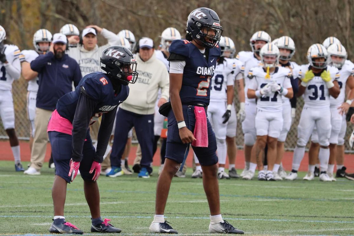 6Mmuhammad's tweet photo. If you want the opportunity to grow as a person and become a better man while also building a brotherhood and being able to play the sport you love at a high level, then you know what to do. 🧱 @KCGiants @KeystoneFTBL https://t.co/GBPo5GwtWJ